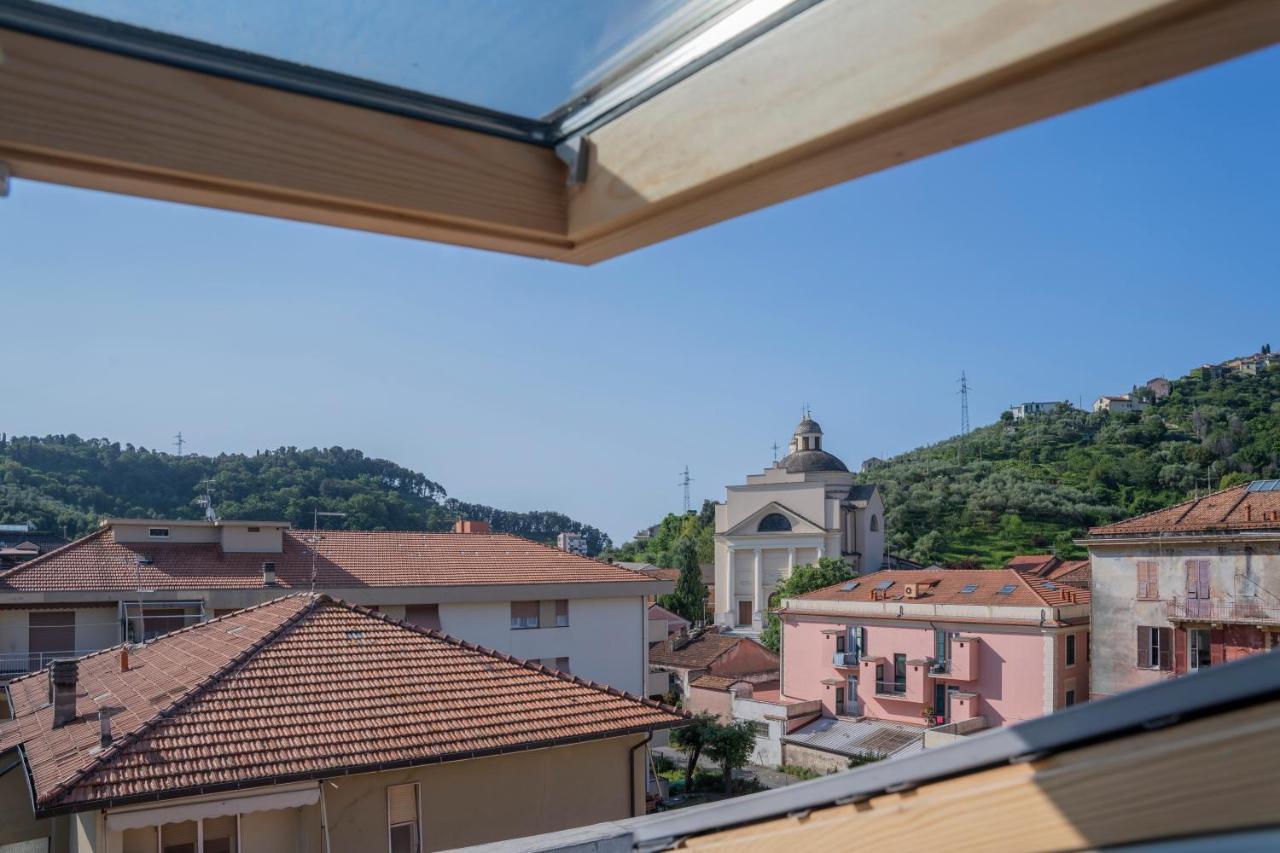 049 - Attico Elegante, 10 Minuti A Piedi Da Mare E Spiaggia - Posto Auto Privato Gratis Sestri Levante Ngoại thất bức ảnh